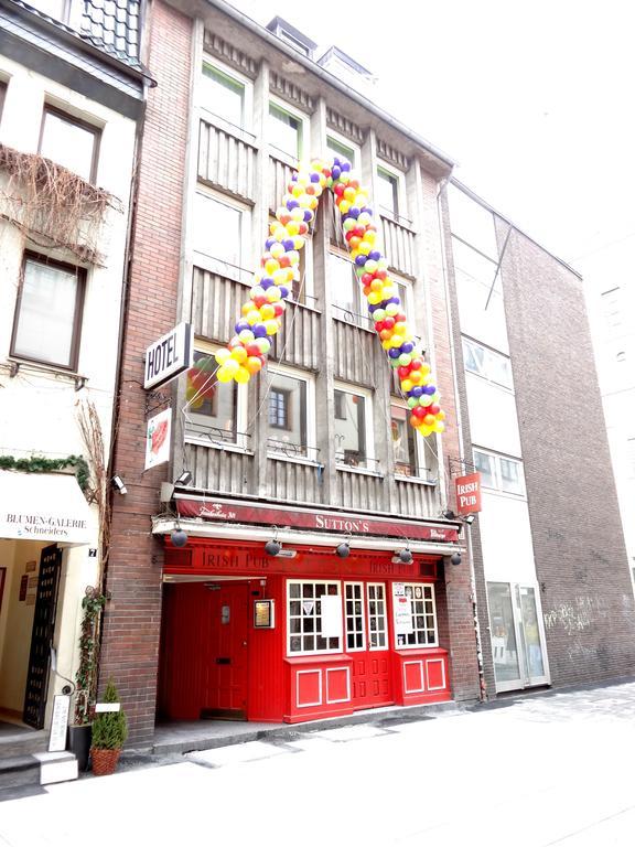 Barcelona 2* Düsseldorf
